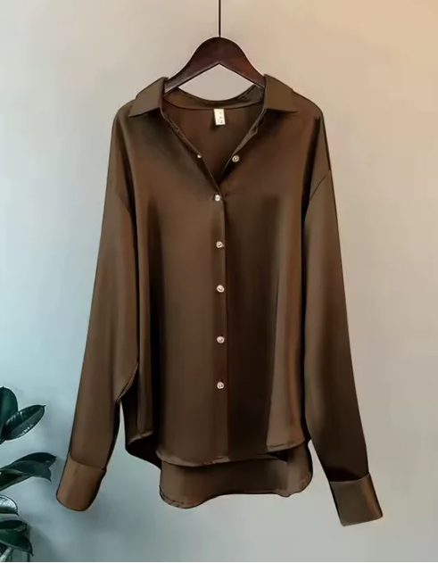 Valentine Button-Down Blouse in Green, view 5